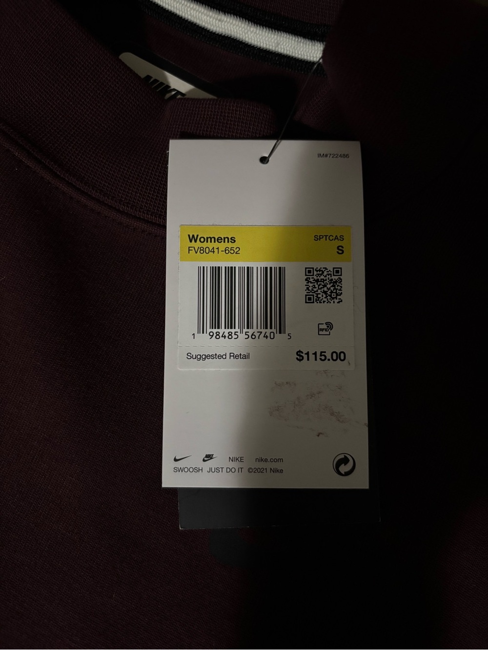 Nike Crewneck Sweatshirt in Plum - Picture 3 of 3